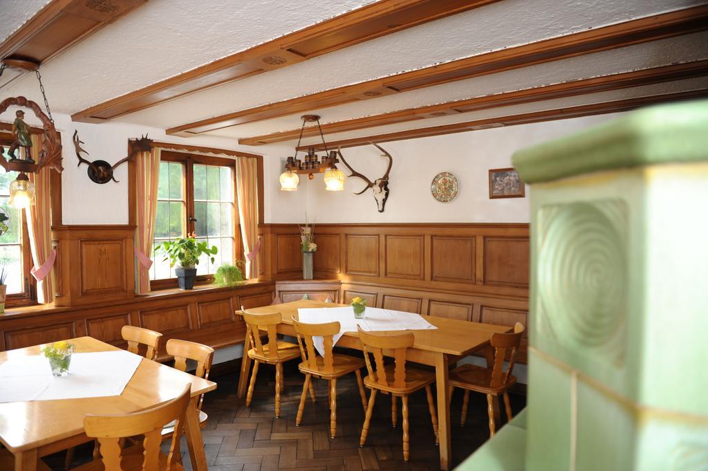 Hotel Gasthaus Adler Bad Waldsee Exterior photo