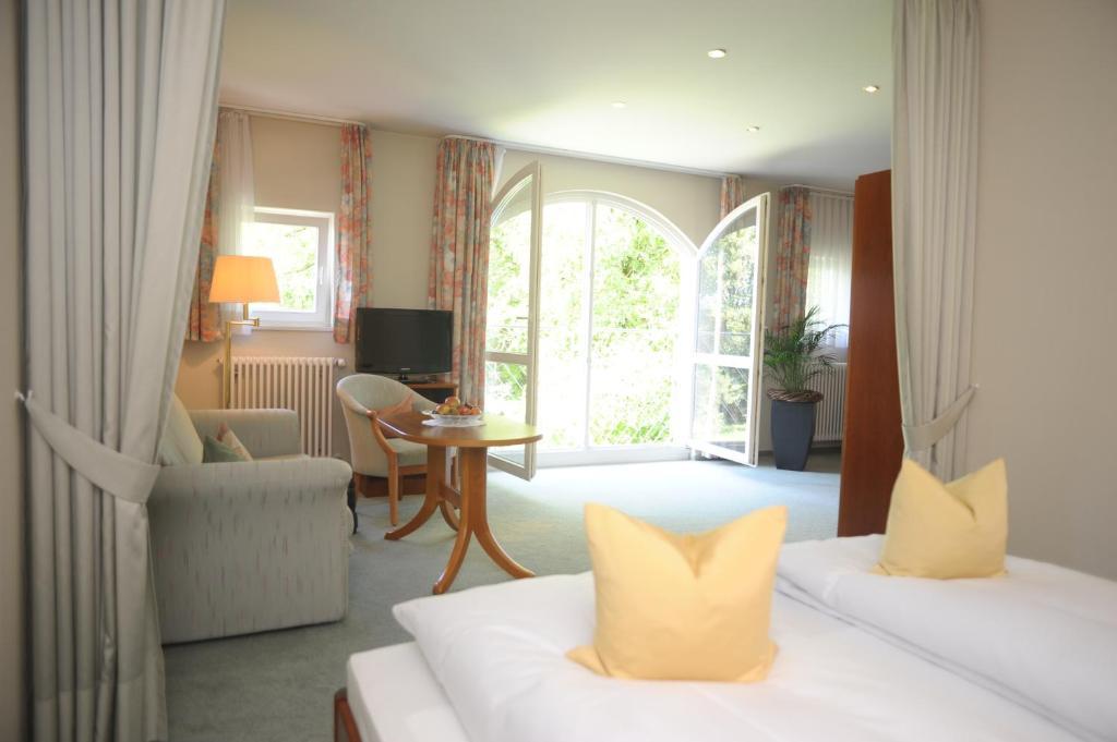 Hotel Gasthaus Adler Bad Waldsee Room photo