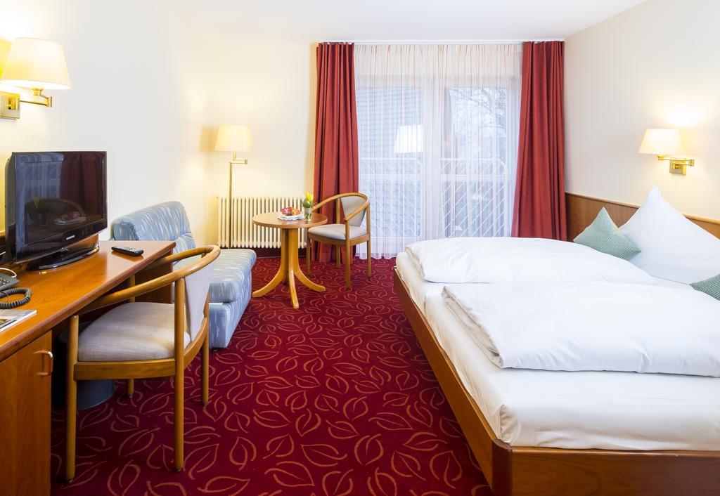 Hotel Gasthaus Adler Bad Waldsee Exterior photo